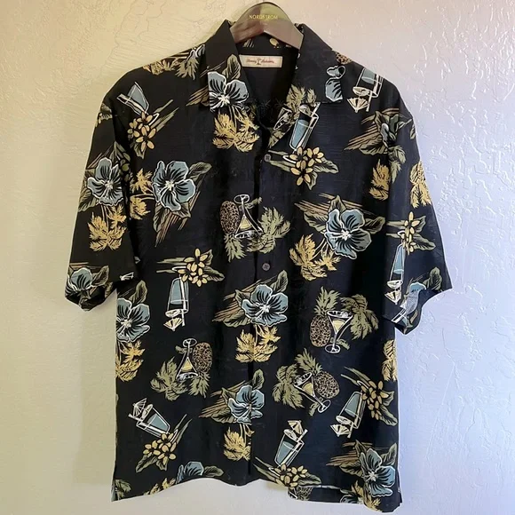 Tommy Bahama 100% silk shirt - Picture 1 of 5